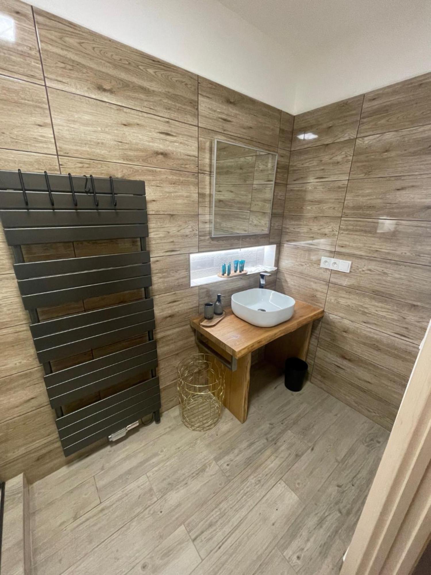 Apartman 184 - Vysoké Mýto Екстериор снимка